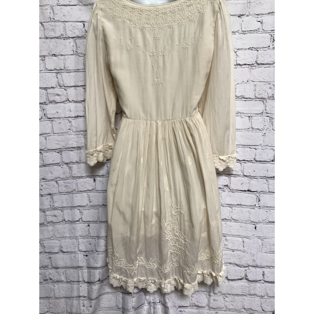 Free People Cream Lace Embroidered Boho Mini Dress Long Sleeve High Low Ivory - Picture 6 of 6